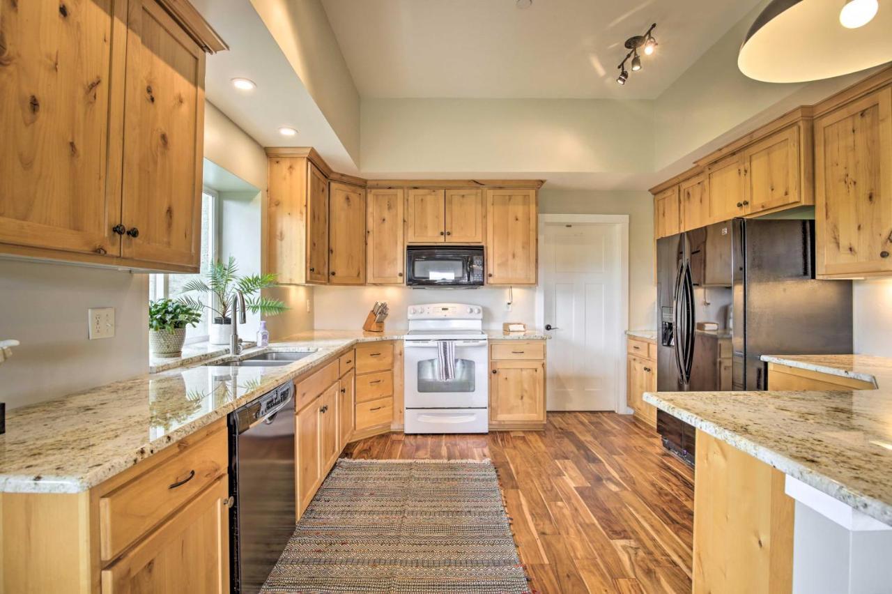 Lovely Canyon View Apartment With Patio And Yard Silverton Exterior foto