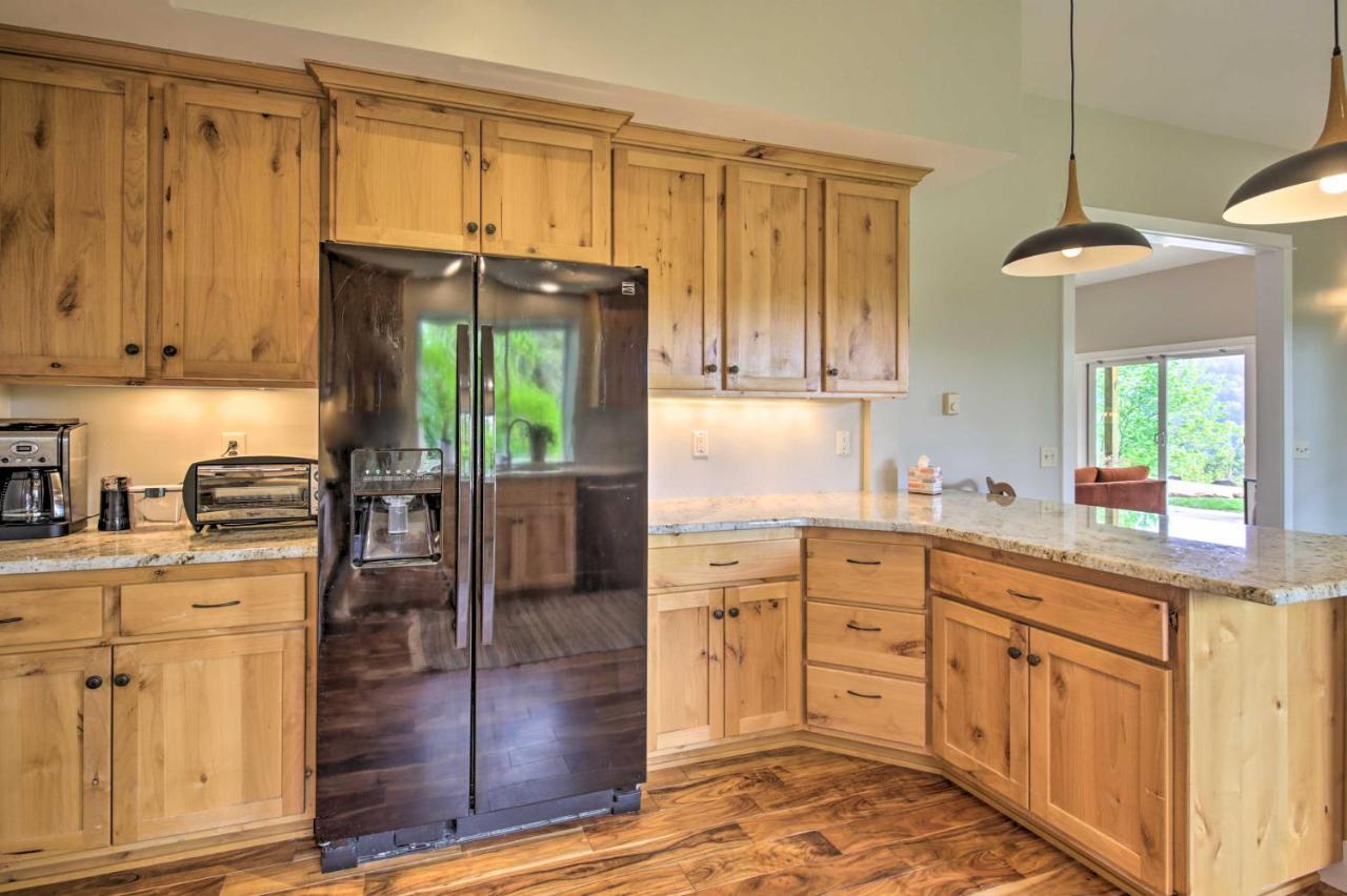 Lovely Canyon View Apartment With Patio And Yard Silverton Exterior foto